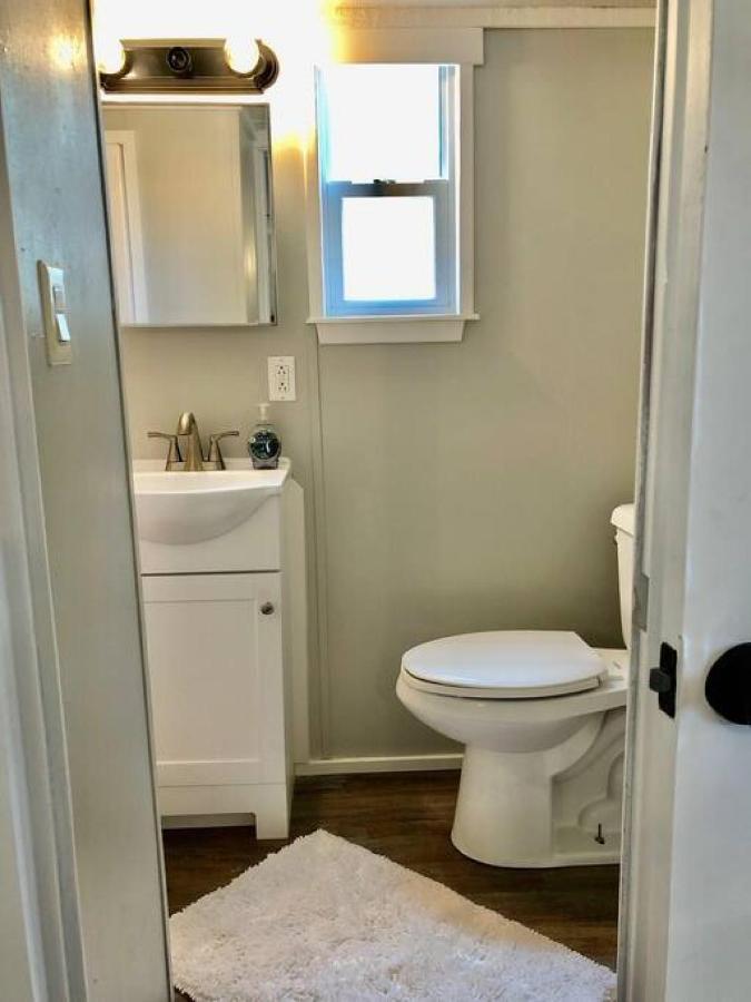 Spring Branch Nest - Texas Tiny House With A Big Viewヴィラ エクステリア 写真
